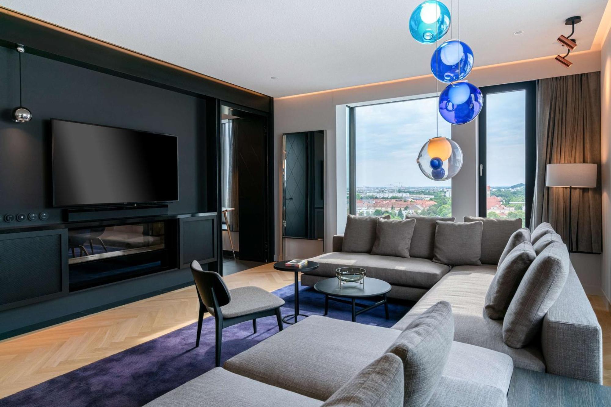 Andaz Munich Schwabinger Tor, By Hyatt Hotel Exterior photo The Living Room